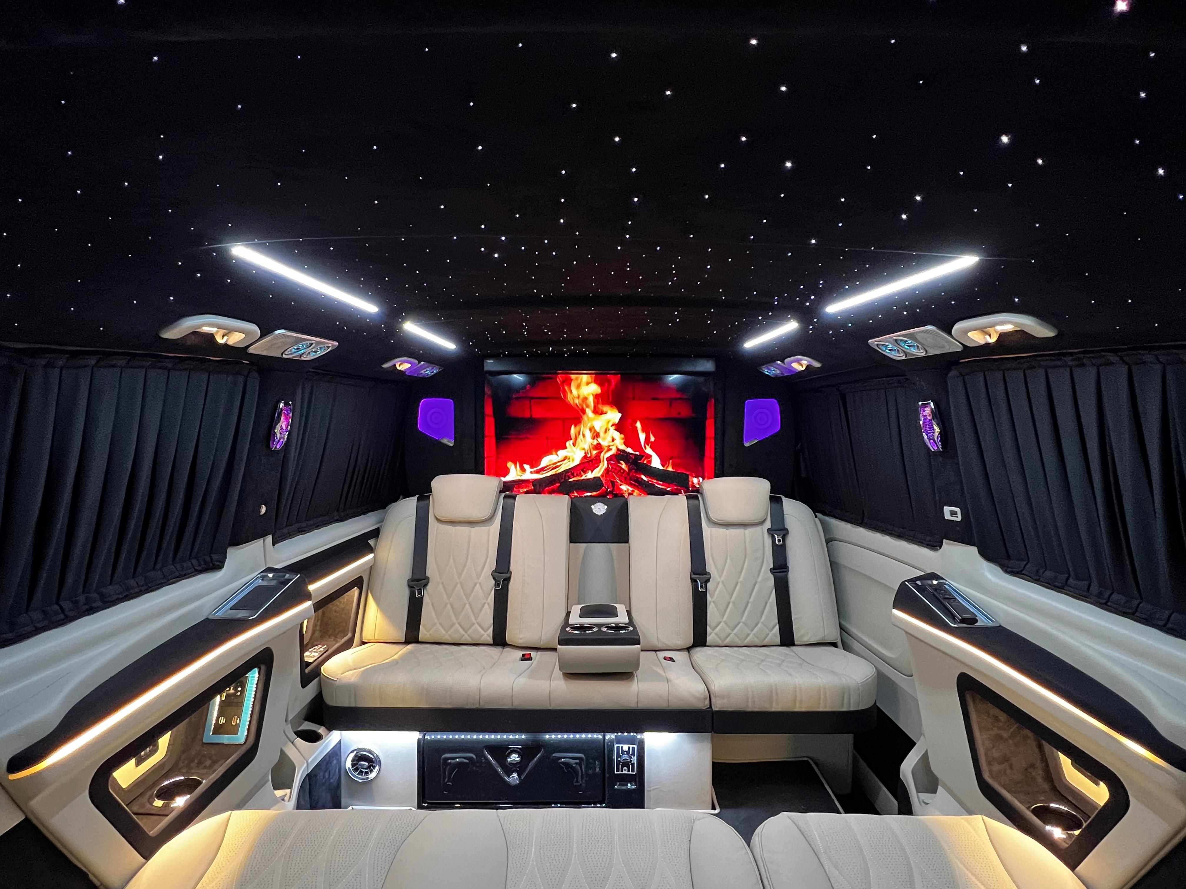 Mercedes Vito Tourer VIP iç mekan