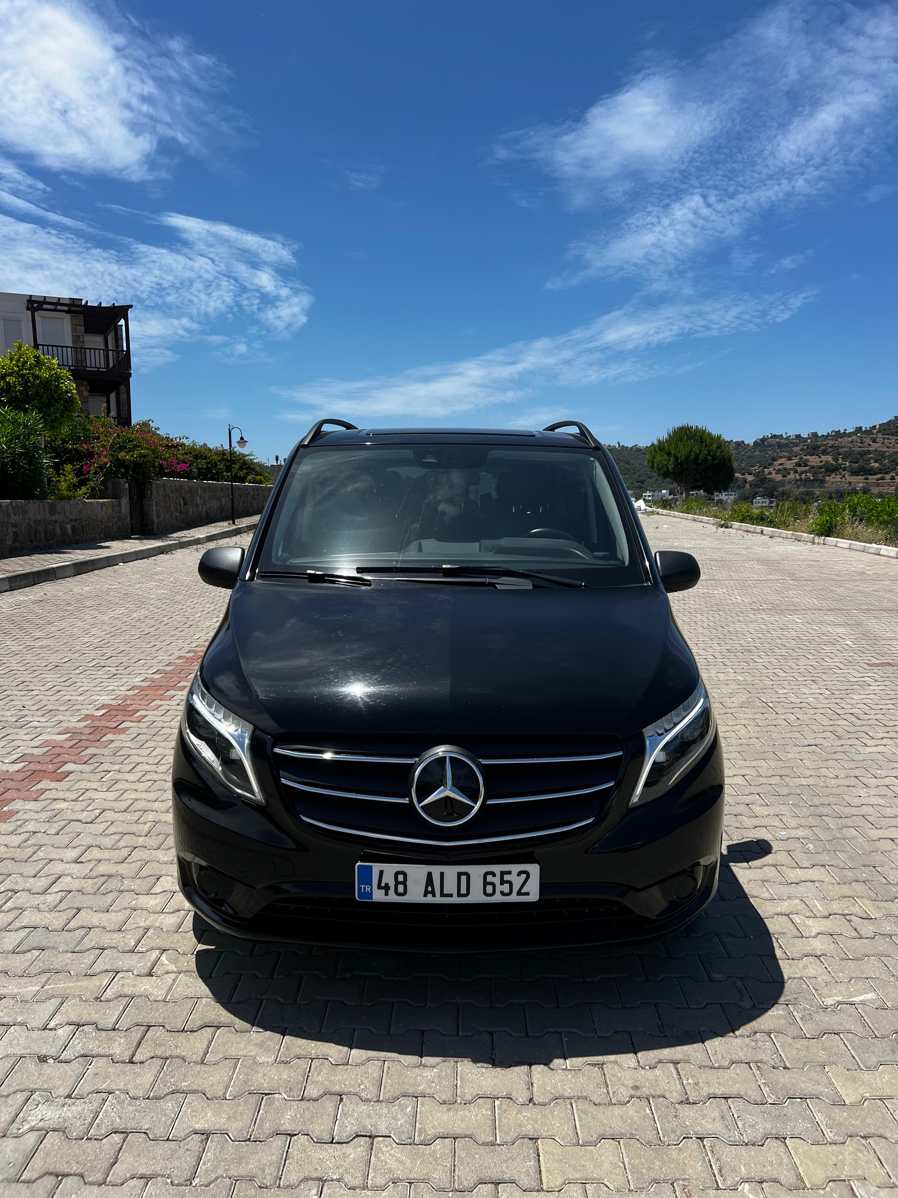 Mercedes Vito Tourer VIP dış görünüm