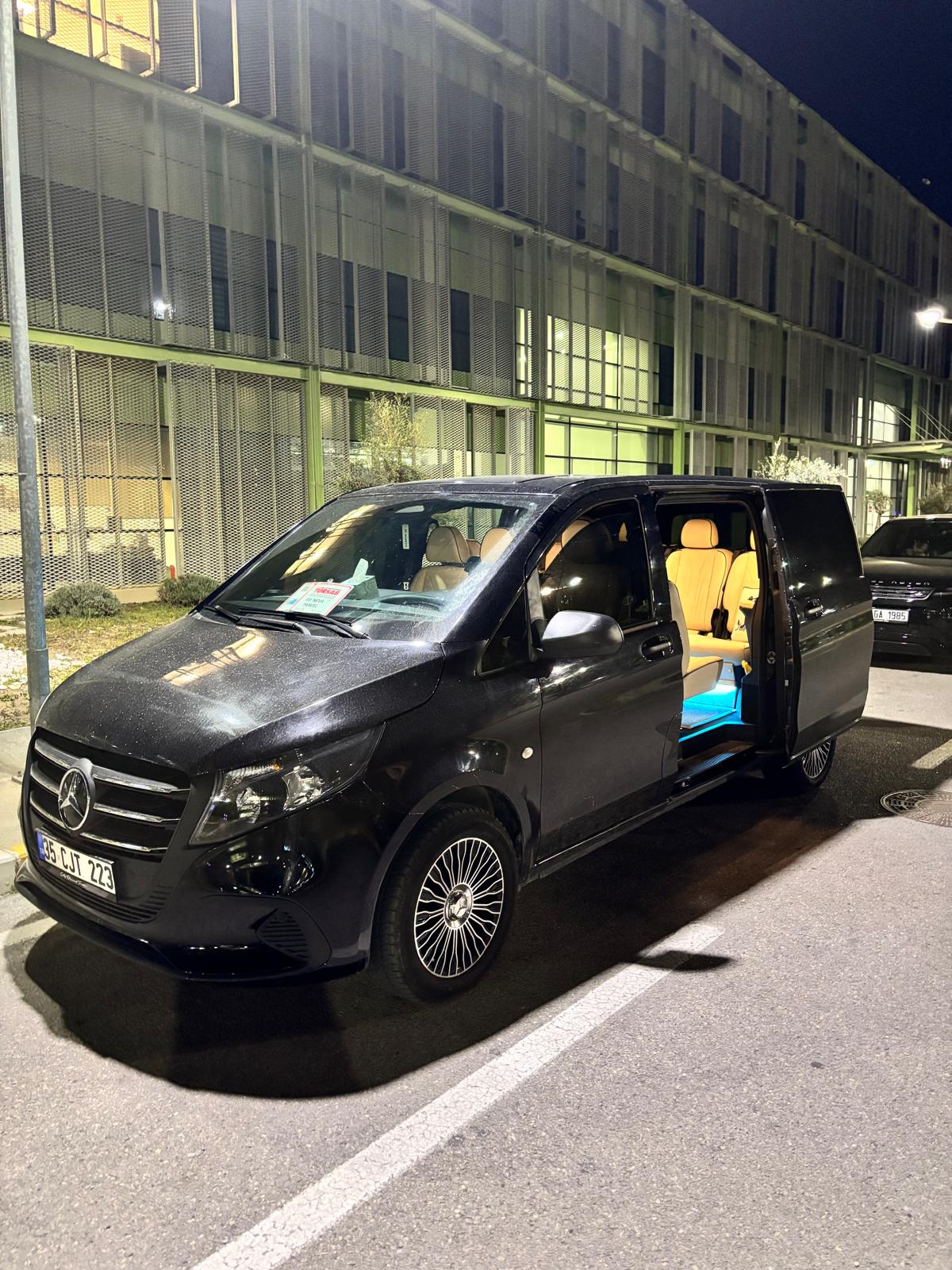 Mercedes Vito Tourer VIP dış görünüm