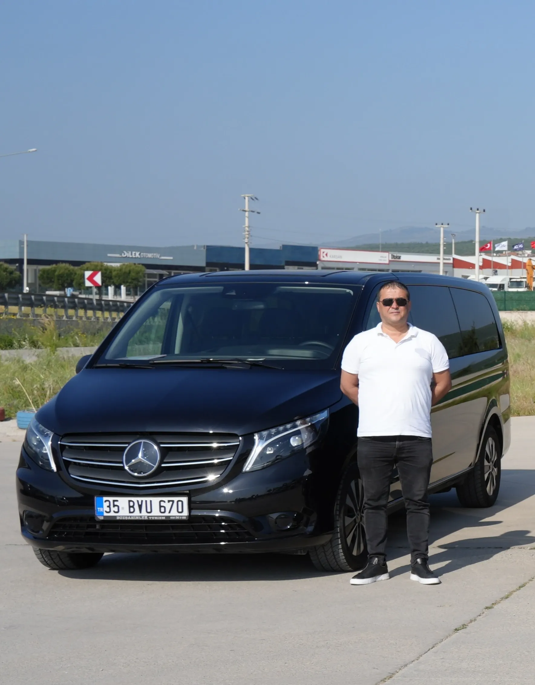 Mercedes VIP Vito grup havalimanı transfer aracı